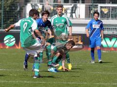 FC Gerolfing - TSV Oberhaunstadt - links 9 (Gerolfing) Patrick Mack stoppt den Ball von Daniel Polster