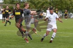 401 Kreisliga 1 - SV Kasing - DJK Ingolstadt - Justus Noll #3 schwarz Kasing - Luis Miguel Costa #9 weiss DJK - Patrick Lücking Torwart Kasing - Foto: Jürgen Meyer