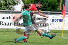 Kreisliga - TSV Baar Ebenhausen - FC Geisenfeld - Erhan Kandi #11 rot Ebenhausen - Bilal Rihani #6 grün Geisenfeld - Foto: Jürgen Meyer