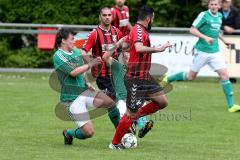 Kreisliga - TSV Baar Ebenhausen - FC Geisenfeld - Erhan Kandi #11 rot Ebenhausen - Bilal Rihani #6 grün Geisenfeld - Foto: Jürgen Meyer