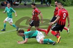 Kreisliga - TSV Baar Ebenhausen - FC Geisenfeld - Simon Kirmaier #5 grün Geisenfeld - Fahd Imakor #9 rot Ebenhausen - Foto: Jürgen Meyer