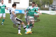 Landesliga Südost - 2014 - FC Gerolfing - TSV Eching - mitte 14 Florian Ihring kämpft sich durch die Abwehr