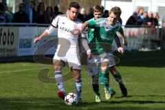 Landesliga Südost -FC Gerolfing - FC F. Markt Schwaben - Florian Ihring (#14 Gerolfing) - Dahinter Schneider Steffen (#15 Gerolfing) - Tarabar Bernar (#19 weiß Markt Schwaben) - Foto: Jürgen Meyer