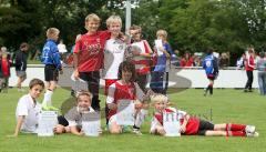 Fußball Talentsichtungstag - Bayerischer Fußball-Verband e.V. in Friedrichshofen - Rekordteilnehmerzahl von 86 Kindern des Jahrgangs 1998 - stolze Teilnehmer