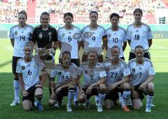 Frauen Fußball - Deutschland - Nordkorea 2:0 - das deutsche Team