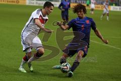 U21 - Länderspiel - Deutschland - Niederlande - links Leonardo Bittencourt und rechts 5 Nathan Aké