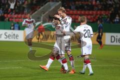 U21 - Länderspiel - Deutschland - Niederlande - rechts 19 Amin Younes trifft zum 1:0 für Deutschland Jubel Tor, links 20 Max Meyer mitte Philipp Hofmann 17