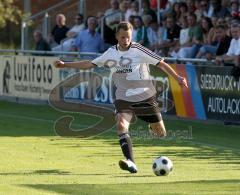 BOL - FC Gerolfing - SE Freising 3:3 - Florian Eck zieht ab, Anschlußtreffer zum 2:3