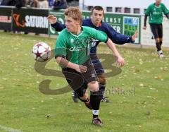 TSV Mailing - TSV Wolnzach - Simon Zeppenfeld erkämpft sich den Ball