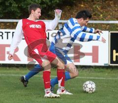 TSV Kösching - SC Olching - Christian Alzinger stoppt hier den Olchinger Verteidiger unsanft