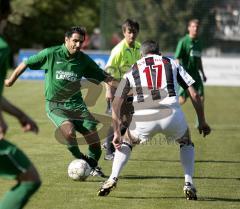 Fc Gerolfing - TSV Eching - Gürses Güngor links bereitet aus dem Mitelfeld einen Angriff vor