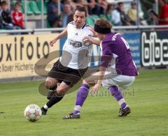 FC Gerolfing - SpVgg Altenerding - Mario Chiaradia im Zweikampf mit Maximilian Völkl