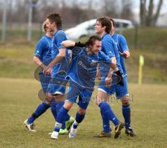 TSV Mailing - FC Sandersdorf - 2:0 für Mailing durch Markus Martini (vorne)