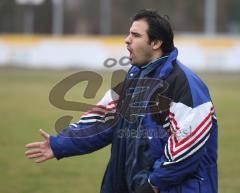 TSV Oberhaunstadt - FC Phönix Schleißheim - Trainer Güngor Gürses