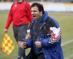 TSV Oberhaunstadt - FC Phönix Schleißheim - Trainer Güngor Gürses