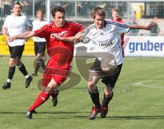 FC Gerolfing - VfR Garching - Michael Rindlabcher im Zweikampf