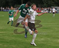 Landesliga - VfB Eichstätt - FC Gerolfing 3:1 - Bastian Blabl gegen Markus Jörg