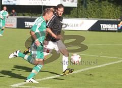 Landesliga - FC Gerolfing - FC Affing - Bastian Blabl zieht aufs Tor