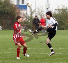 FC Hepberg - SV Stammham - links Nikolai Meyer (Stammham) rechts Fabian Reichenberger