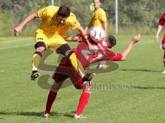 Kraiberg - VFB Friedrichshofen - rechts Artor Immel links Mustafa Kadioglu