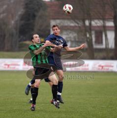 SV Manching - SV Karlshuld - Kopfballduell rechts Markus Bauer (Manching)