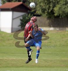 FC Hepberg - TSV Mailing - Simon Kury (Hepberg) rechts Marcel Nicht