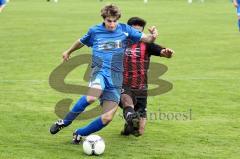 Kreisliga TSV Großmehring gegen TSV Hepberg Calik Sanser kann nur durch ein Foul retten Foto: Jürgen Meyer