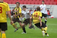 Relegation - TSV Lichtenau - TSV Altmannstein - 1:2 - rechts Martin Maier im Alleingang aufs Tor