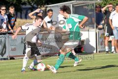 Bezirksliga - VfB Friedrichshofen - VfB Eichstätt II - links Waldemar Stengler gegen Viktor Stoll rechts