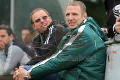 Landesliga Südwest - FC Gerolfing - SpVgg Kaufbeuren 1:2 - Trainerbank am letzten Spiel, links Uwe Weinrich und Trainer Torsten Holm