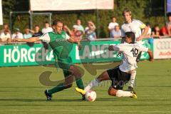 Landesliga - FC Gerolfing - SV Manching  1:1 - Zweikampf Spielertrainer (SV Sandi Gusic gegen Kais Manai