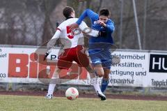 Fußball - TSV Etting - SV Buxheim - Hammer Andreas (blau Etting) tunnelt Schimmer Christian (weiss Buxheim) - Foto: Juergen Meyer