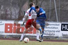 Fußball - TSV Etting - SV Buxheim - Hammer Andreas (blau Etting) tunnelt Schimmer Christian (weiss Buxheim) - Foto: Juergen Meyer