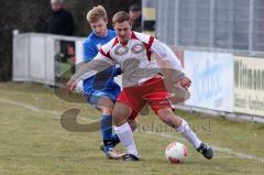 Fußball - TSV Etting - SV Buxheim - Maile Dominik (weiss Buxheim) blockt den Ball ab  - Foto: Juergen Meyer