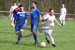 Kreisliga 1 TSV Ober/Unterhaunstadt - DJK Ingolstadt - Kobold Maximilian (weiß Oberhaunstadt) auf und davon - Foto: Jürgen Meyer