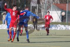 Kunstrasen-Cup 2013 beim DJK Ingolstadt - SpVgg Hofstetten (blau) gegen TSV Hohenwart (rot) - mitte Thomas Richter