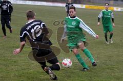 SV Manching - SpVgg Kaufbeuren -  Burchard Fabian beim Dribbling - Foto: Juergen Meyer