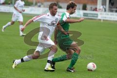 Landesliga - SV Manching - TSV Landsberg - rechts Tobias Hofmeister im Vorwärtsgang