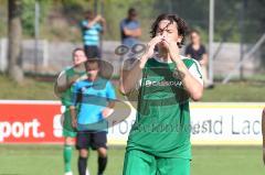 Landesliga SW - SV Manching - FC Königsbrunn - Cenker Oguz zieht ab, leider vorbei, ärgert sich