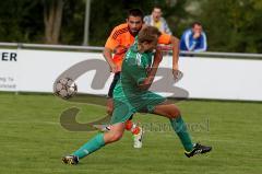 VFB Friedrichshofen - VFB Eichstätt II - Kubicek Andrej (orange Friedr.hofen) -  Foto: Jürgen Meyer