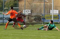 VFB Friedrichshofen - VFB Eichstätt II - Özler Mehmet mit der Chance zum 1:1 Ausgleichstreffer - Foto: Jürgen Meyer