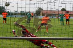 VFB Friedrichshofen - VFB Eichstätt II - Blabl Bastian per Elfmeter zum Anschlusstreffer zum 1:2 - Foto: Jürgen Meyer