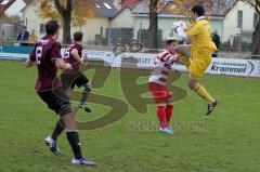 TSV Kösching - SV N Lerchenau - Bauer Benjamin kommt einen Schritt zu spät -Wellnhofer Benedict(13) -Torwart Lerchenau Susilovic Tihomir - Foto: Jürgen Meyer