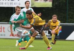 Landesliga Südost - FC Gerolfing - SV Kirchanschöring - links 14 Florian Ihring zieht ab - Fotograf: Marek Kowalski