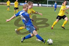 DJK Ingolstadt -ST Scheyern - Christian Essenbach (blau DJK Ingolstadt) - Foto: Jürgen Meyer