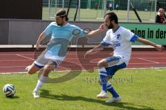 Kreisliga - DJK Ingolstadt - FC Hepberg - Van der Berg Jan (#2 blau DJK Ingolstadt) - Akedeniz Ömer (Hepberg weiss) - Foto: Jürgen Meyer