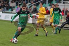 Landesliga Südost - FC Gerolfing - VfB Hallbergmoos - 1 : 2 - links am Ball Stefan Schauer