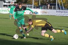 FC Gerolfing - SE Freising - Florian Ihring (grün Gerolfing) - Schredl Andreas(gelb Freising) - Foto: Jürgen Meyer