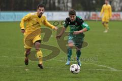 Landesliga Südost - FC Gerolfing - VfB Hallbergmoos - 1 : 2 - rechts Thomas Berger setzt sich ab und stürmt alleine aufs Tor