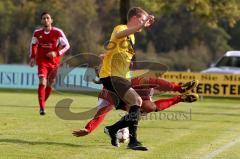 FC Wackerstein-Dünzing - Türk.SV Ingolstadt  - Pfaller Florian (gelb Wackerstein) Soysal Semih (rot Türkisch) - Foto: Jürgen Meyer